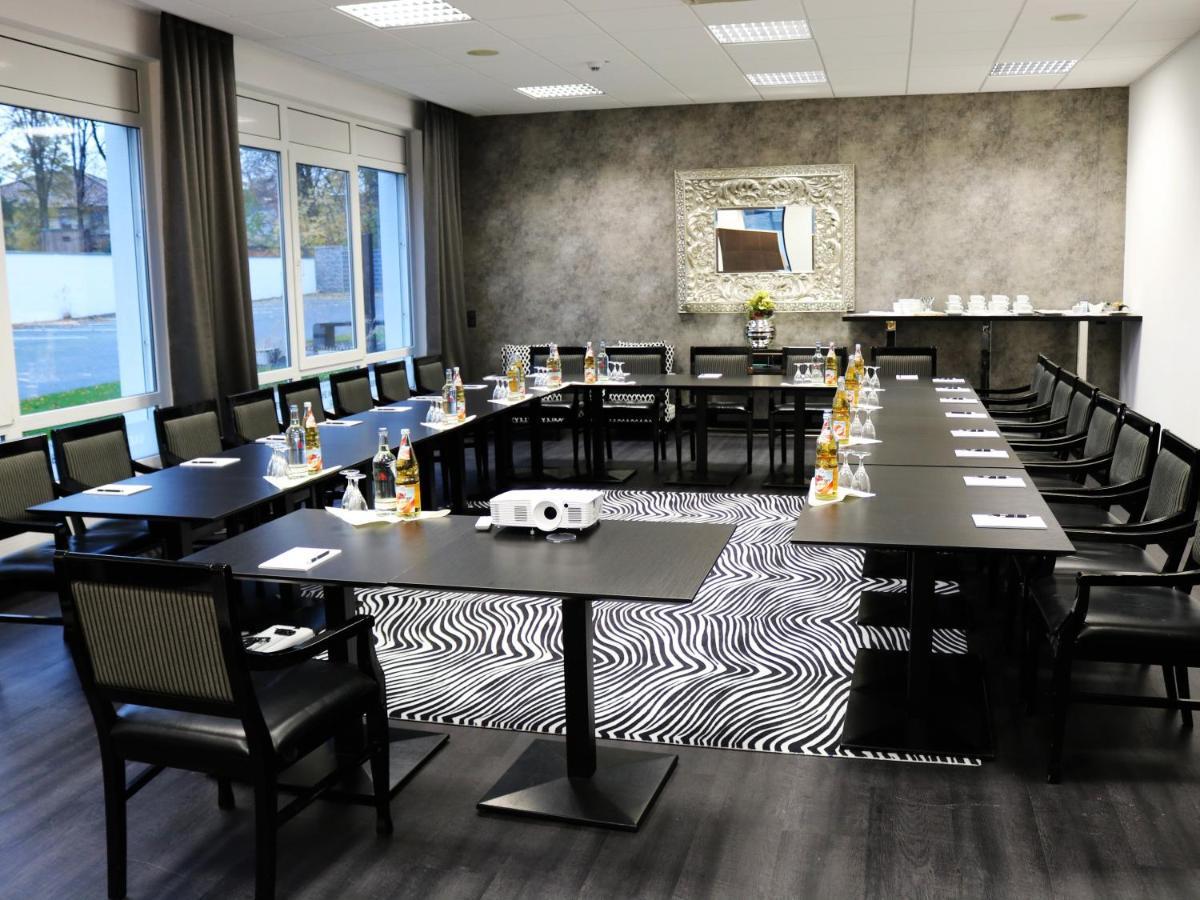 Kurhaus Design Boutique Hotel Erwitte Ruang foto